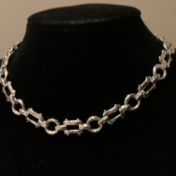 90’s GORGEOUS NECKLACE by VENDOME/CORO. - Picture 1 of 3